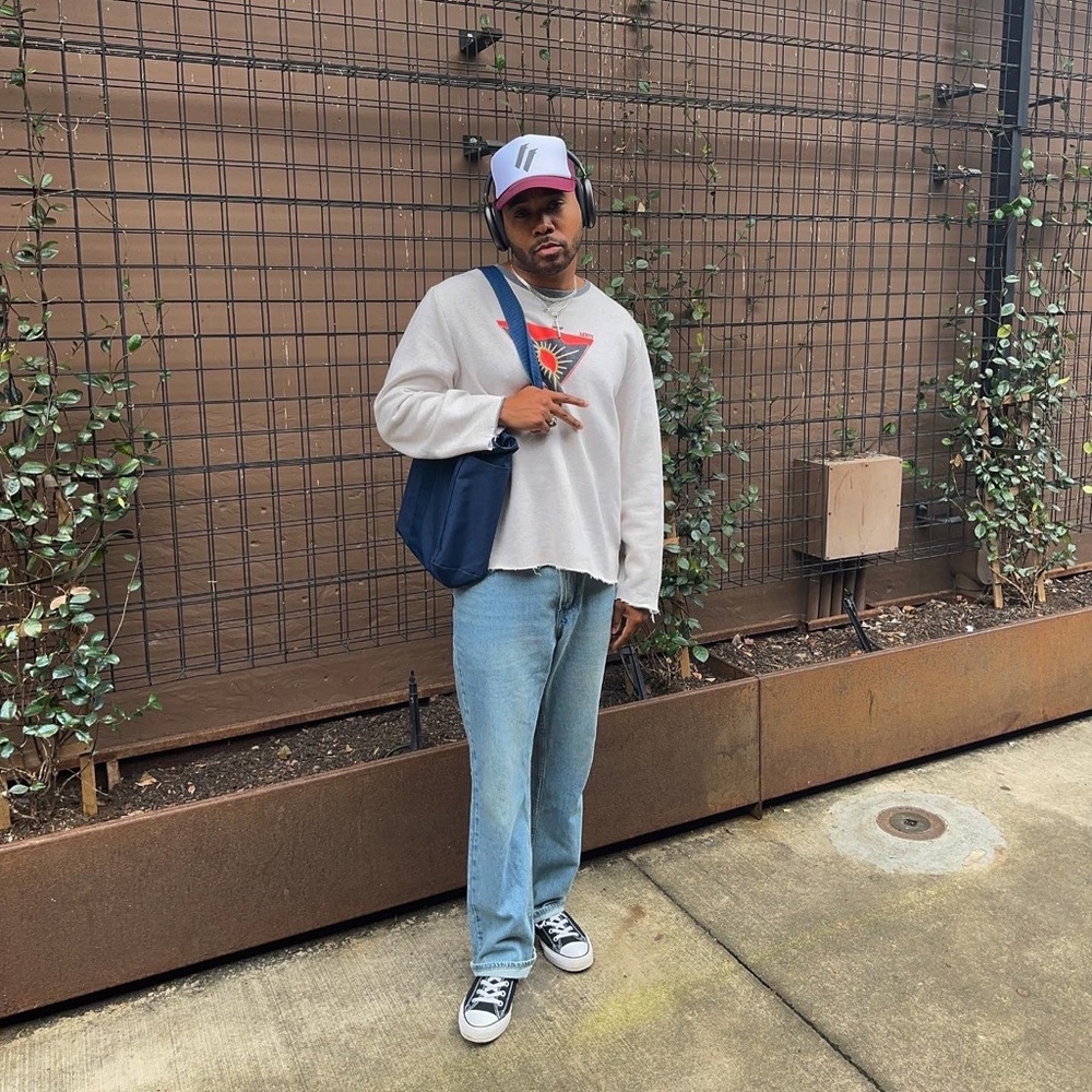 Meet your Posher, Max